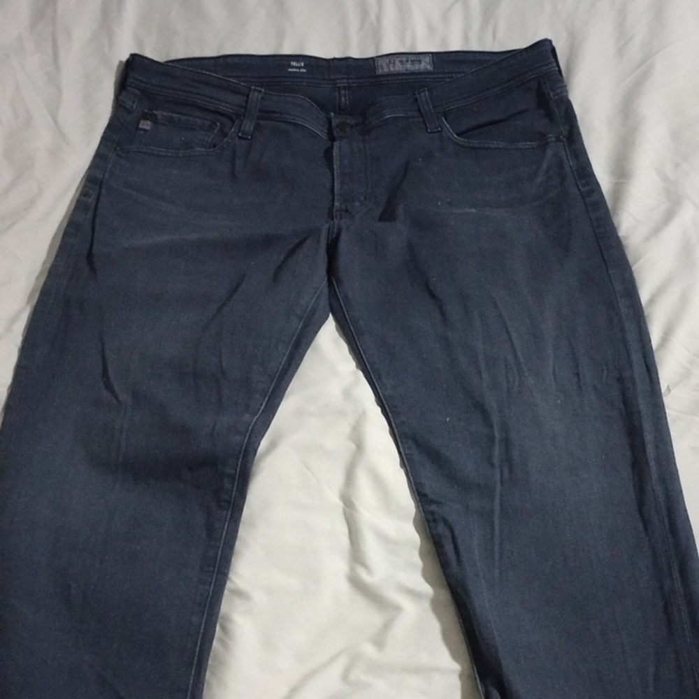 Men's Dark Blue Jeans
